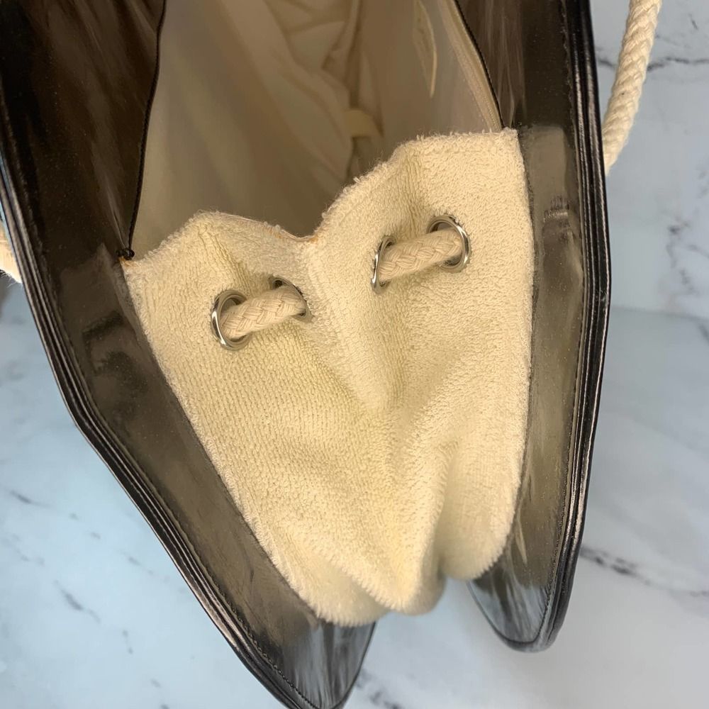 ❌❌ CHANEL 09C Heart Bag CC Patent Terry Ocean Drive Shoulder Handbag Black/White - Picture 12 of 16